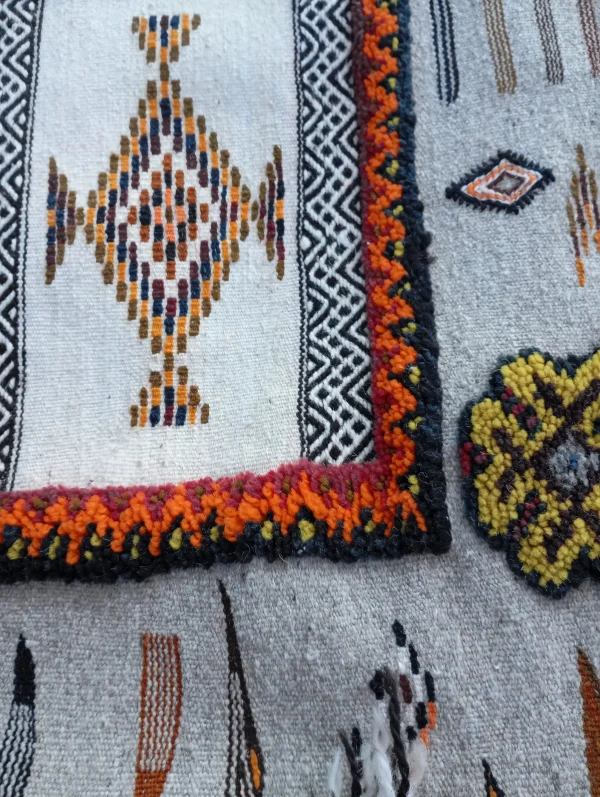 Zanafi Kilim Rug - Image 4